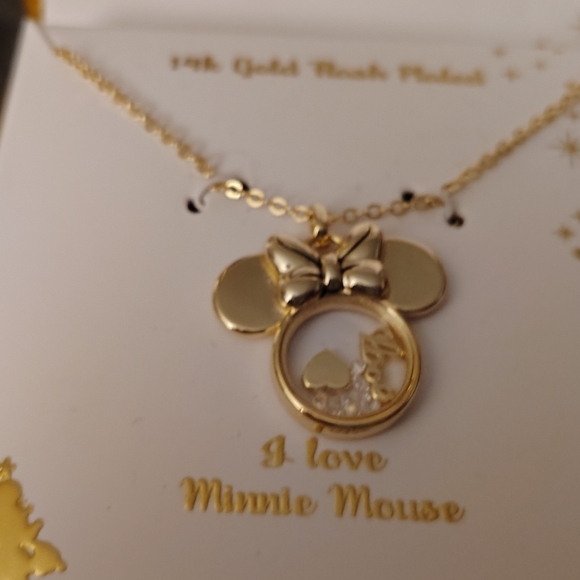 Disney - Picture 5 of 6